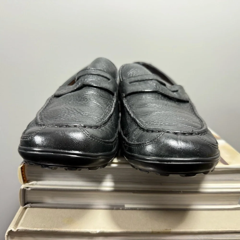 Classic Cole Haan Size 10 Men’s Black Leather Loafers